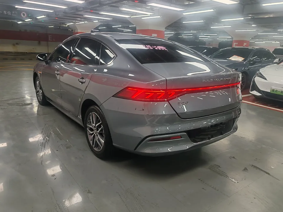 BYD Qin PLUS EV Qin PLUS EV 500KM Luxury Edition 2023 — thumbnail 4
