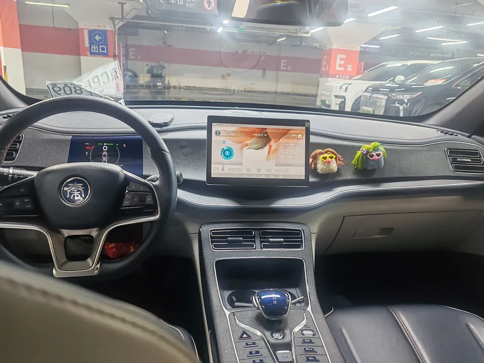 BYD Qin PLUS EV Qin PLUS EV 500KM Luxury Edition 2023 — thumbnail 5