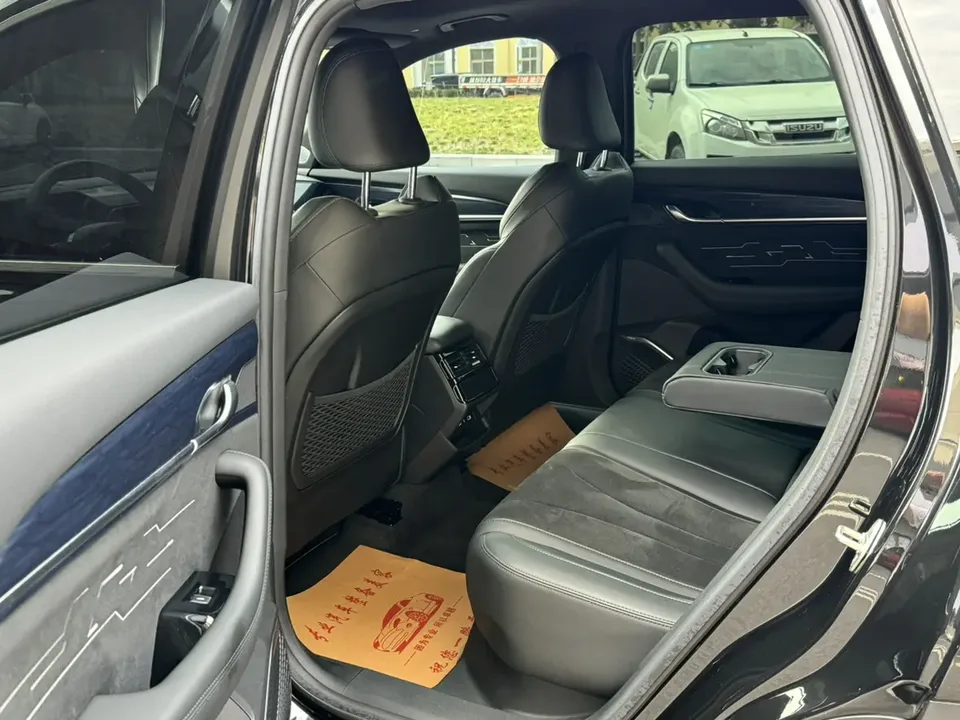 Geely Monjaro Xingyue L 2024 2.0TD High Power Automatic 2WD Skyline Edition 2024 — миниатюра 4