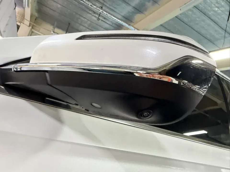 Geely Monjaro Xingyue L 2.0TD High Power Automatic 2WD Flagship Model 2023 — thumbnail 3