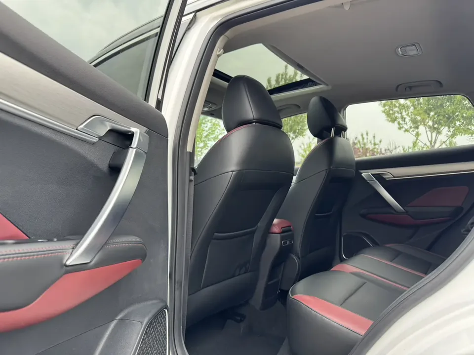 Geely Coolray SX11 Binyue 240T DCT Diamond Edition 2022 — thumbnail 5