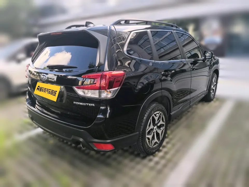 Subaru Forester FORESTER 2022 2.0i AWD Deluxe Edition EyeSight 2023 — миниатюра 4