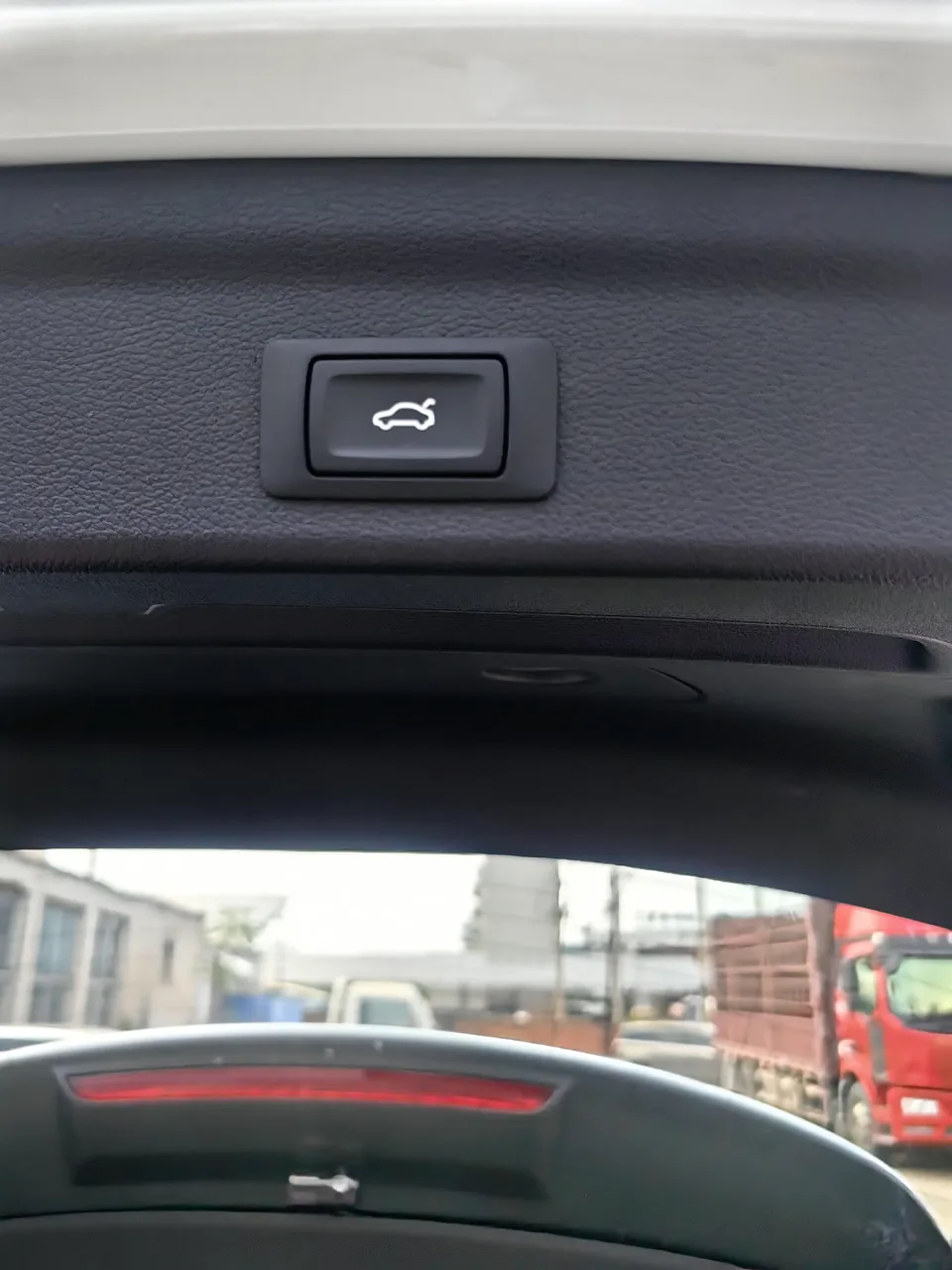 Audi Q3 Q3 Audi Q3 2022 35 TFSI aggressive and dynamic model 2022 — thumbnail 3