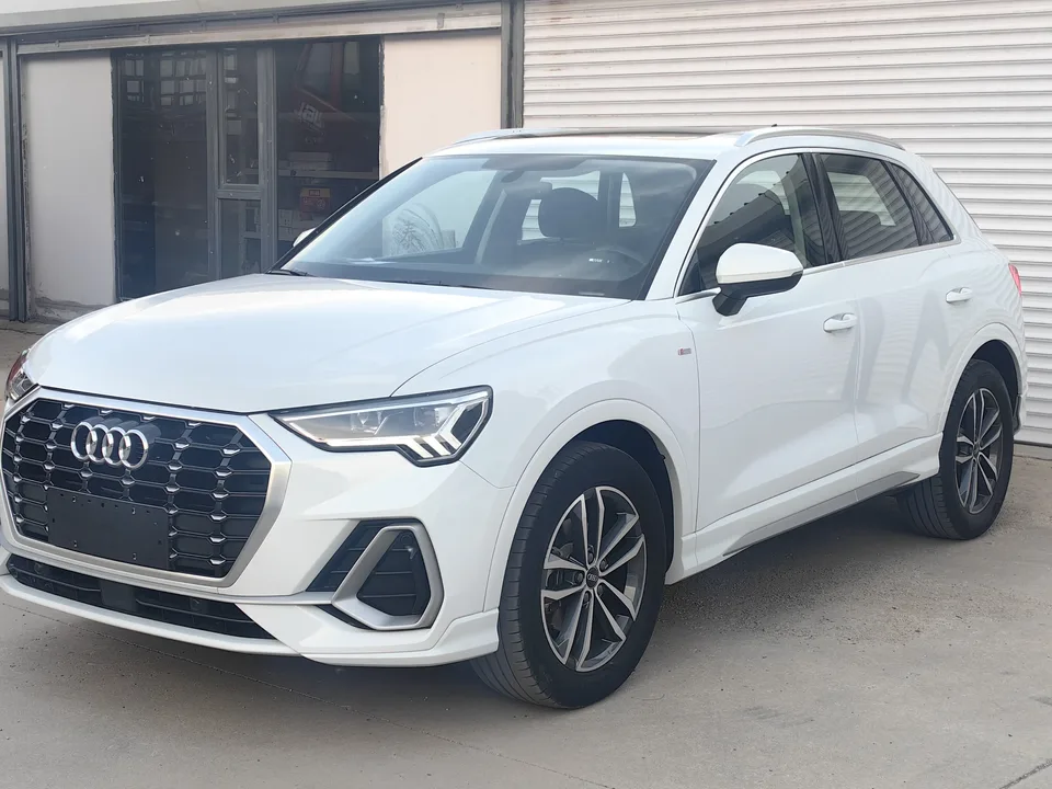 Audi Q3 Q3 Audi Q3 2022 35 TFSI aggressive and dynamic model 2022 — photo 1, buy with delivery to Moscow