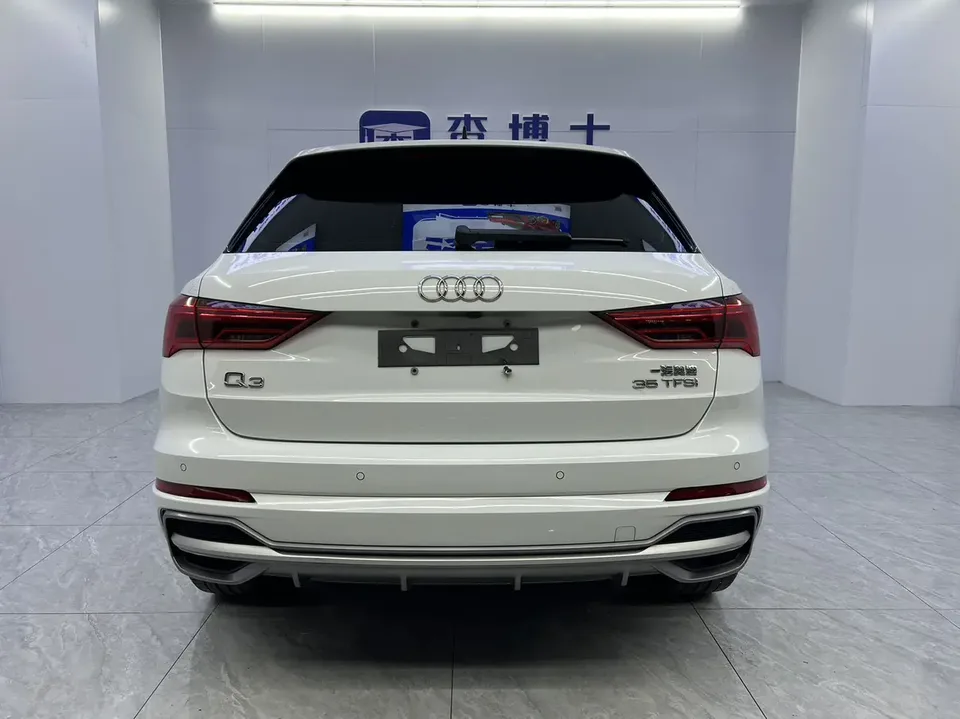 Audi Q3 Audi Q3 2023 35 TFSI Fashionable and Dynamic 2023 — миниатюра 2