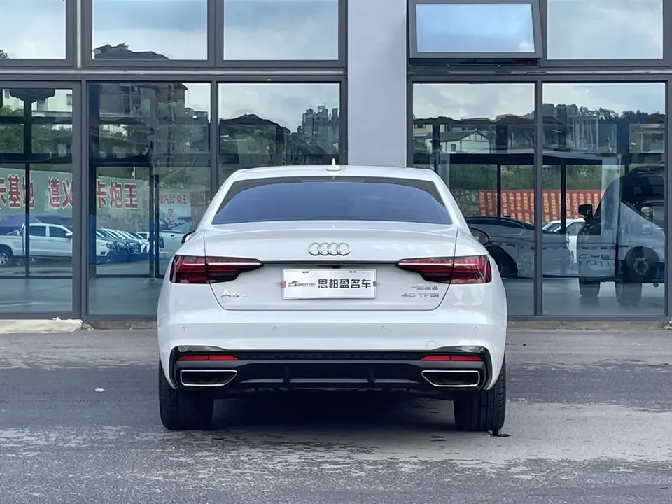 Audi a4 l 40 TFSI luxury and dynamic model 2023 — миниатюра 4