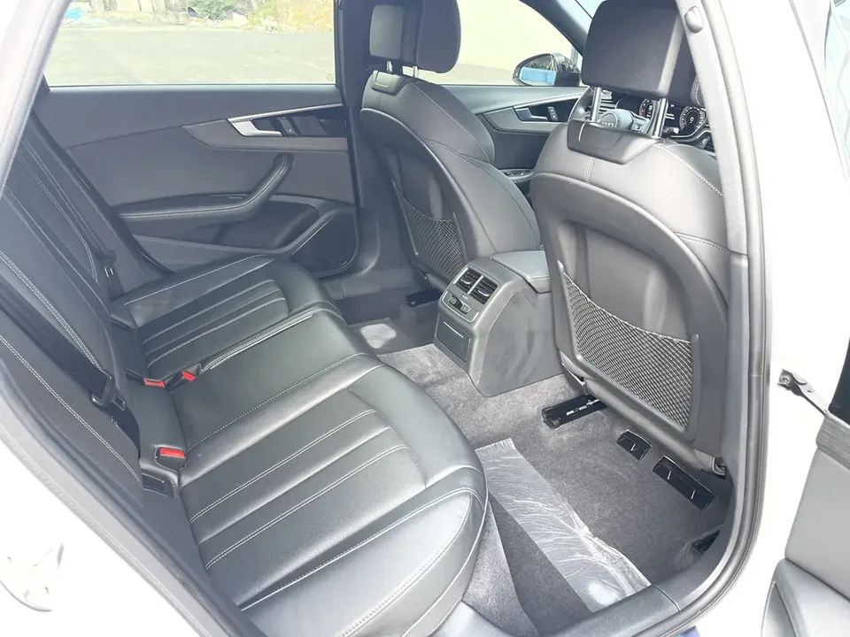 Audi a4 l 40 TFSI luxury and dynamic model 2023 — миниатюра 5