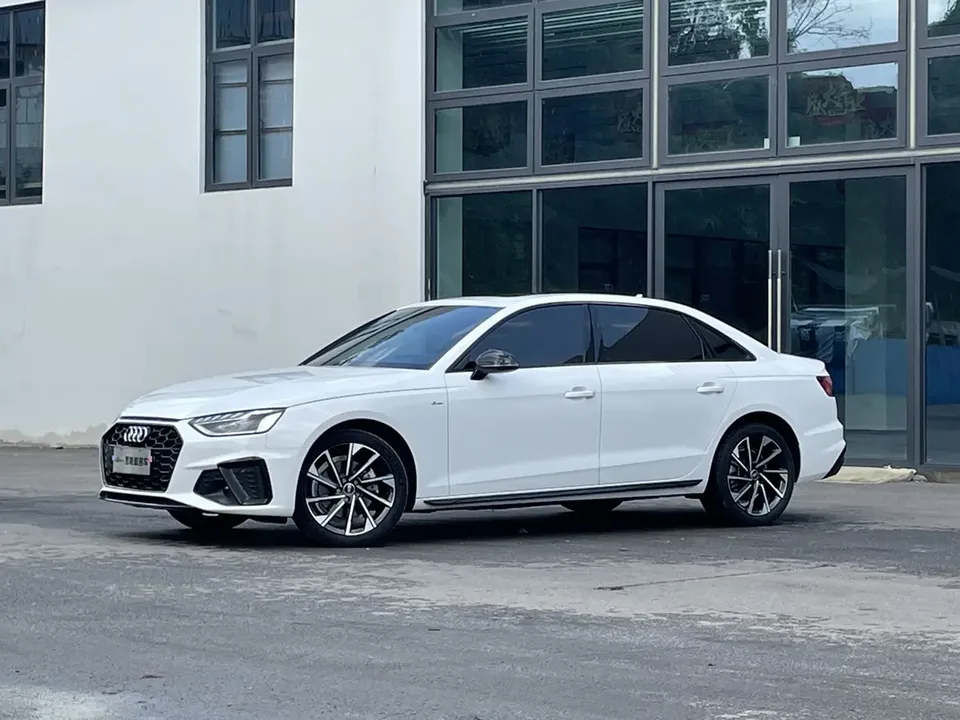 Audi a4 l 2023