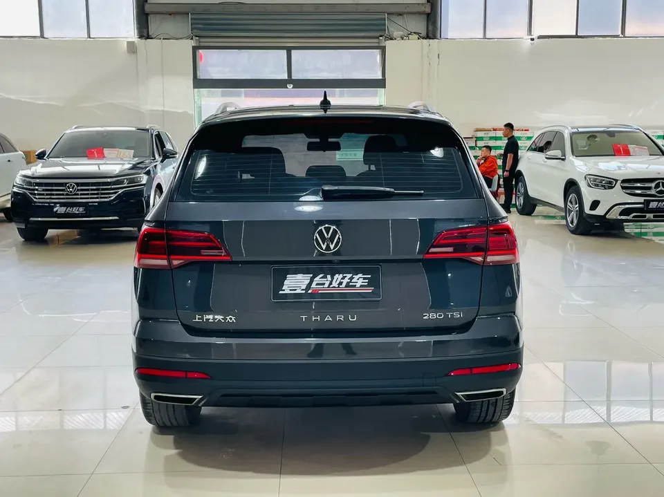 Volkswagen Tharu 2021 Tuyue 280TSI 2WD Luxury Edition 2022 — миниатюра 2