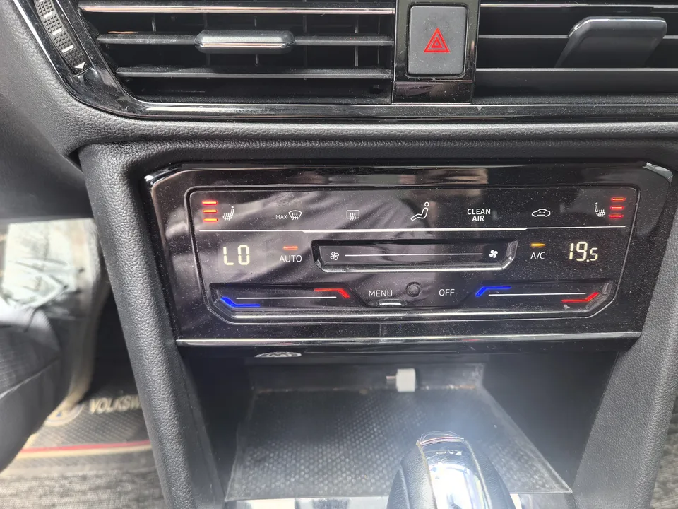 Volkswagen Tharu 280TSI 2WD Comfort Edition 2022 — миниатюра 3