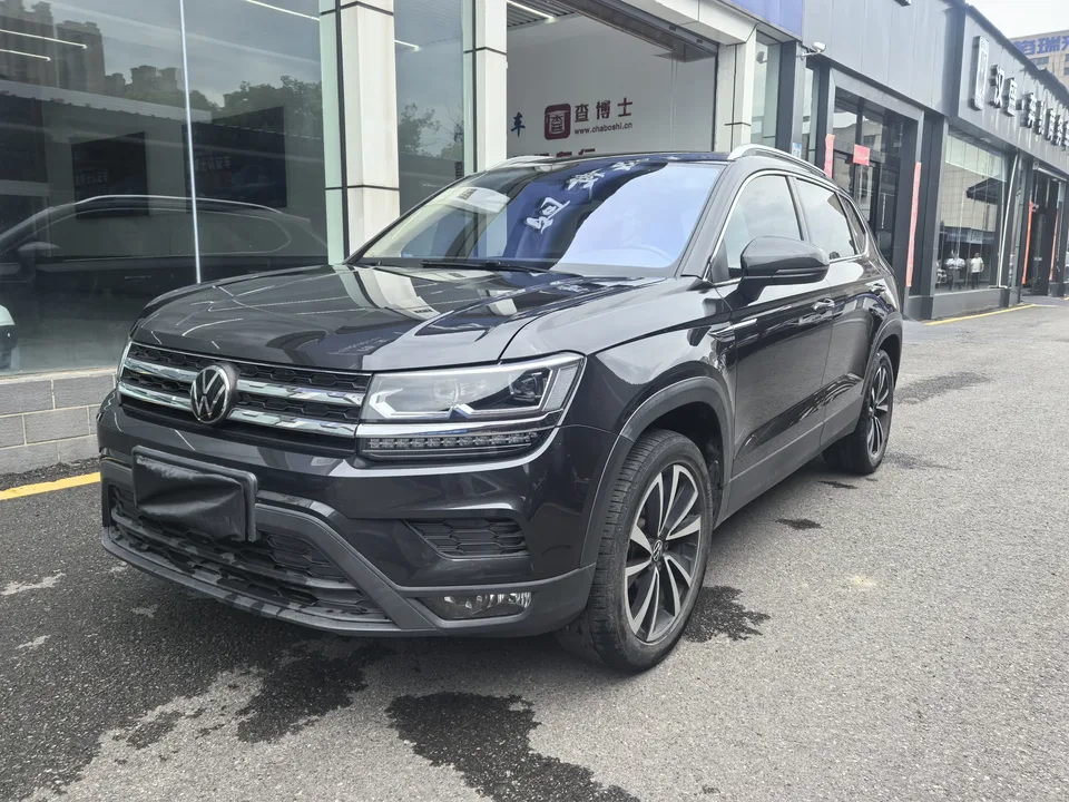 Volkswagen Tharu 280TSI 2WD Comfort Edition 2022 — фото 1, купить с доставкой в Москву