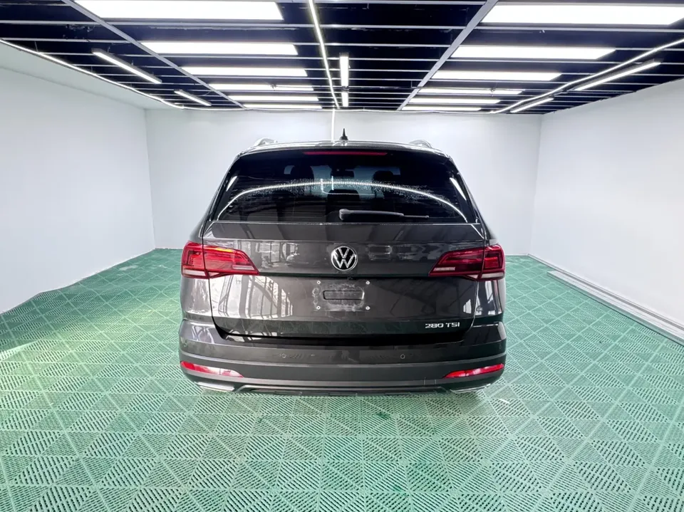 Volkswagen Tharu 280TSI 2WD Luxury Edition 2022 — миниатюра 2