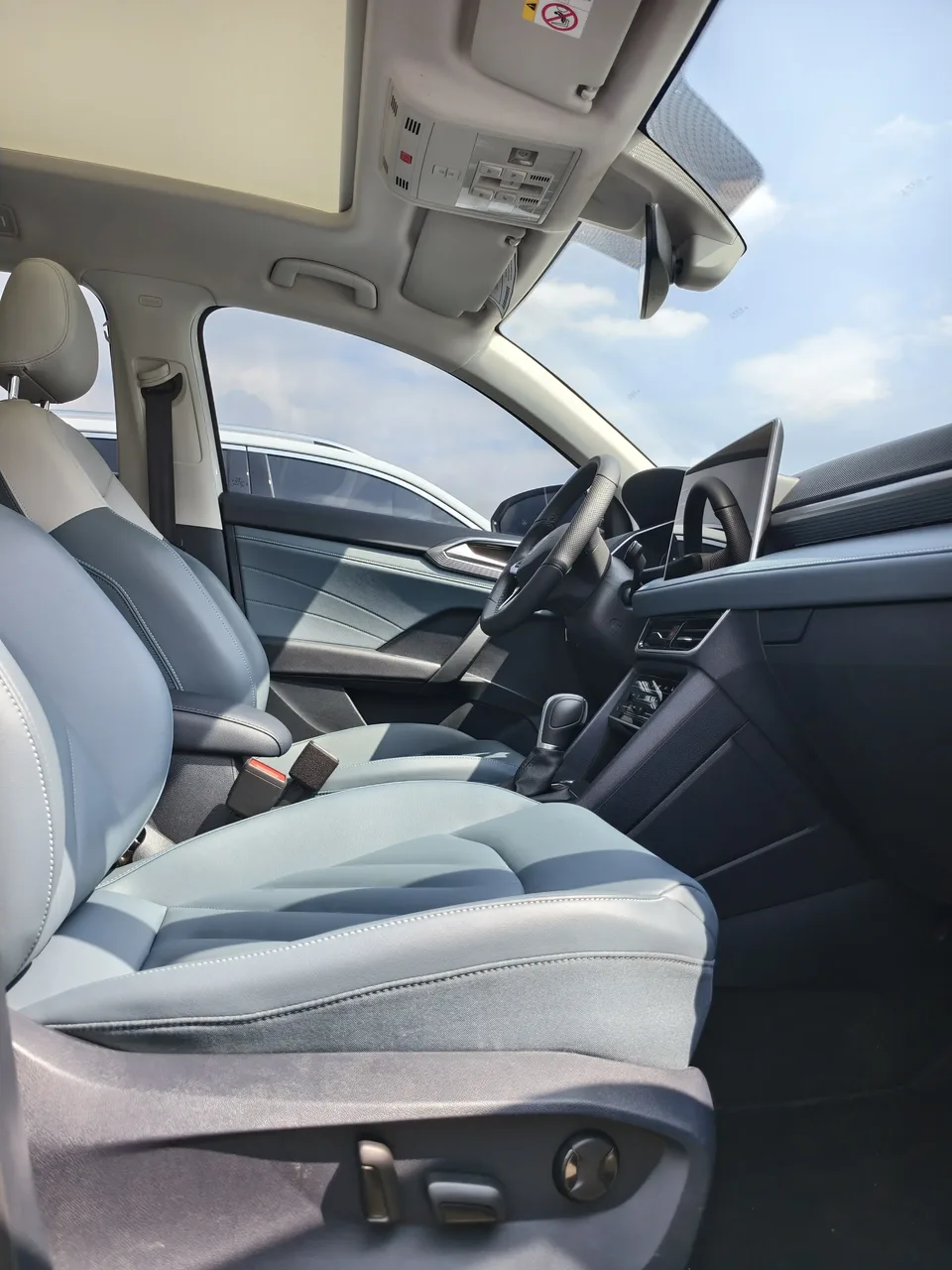 Volkswagen Tharu 300TSI 2WD Crescent Edition 2024 — миниатюра 4