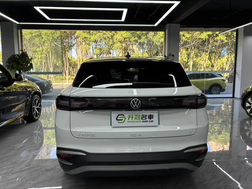 Volkswagen ID.4X Pure Intelligent Edition 2024 — миниатюра 2