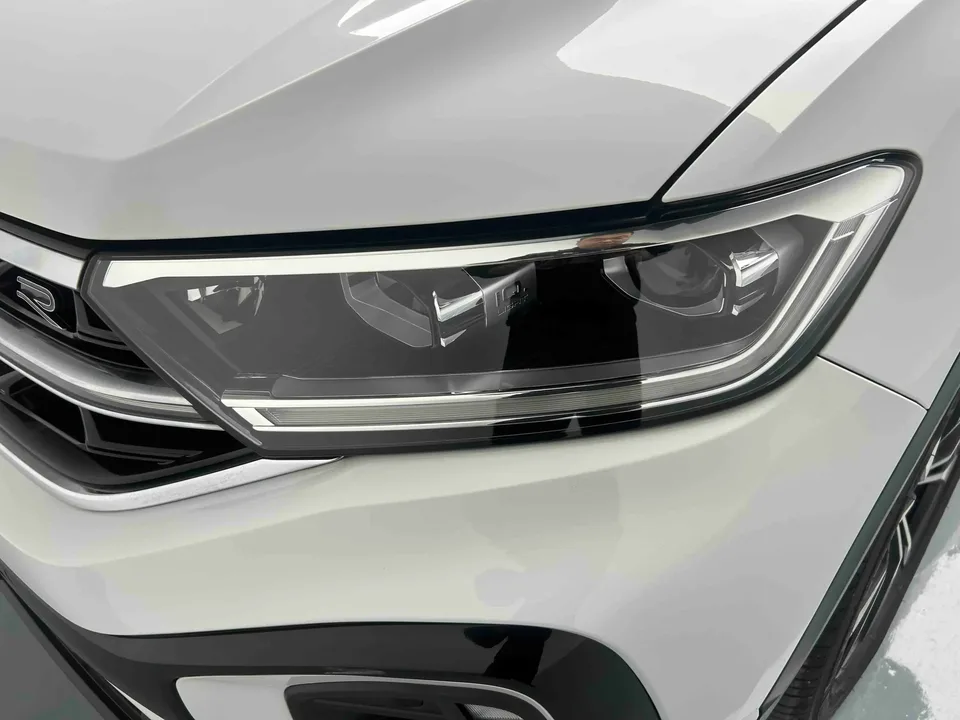 Volkswagen T-Roc 300TSI DSG Chenguang Edition 2023 — миниатюра 4