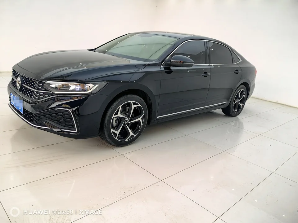 Volkswagen Passat Passat 2025 Outstanding Model 380TSI Starry Sky Dragon Edition 2025 — миниатюра 3