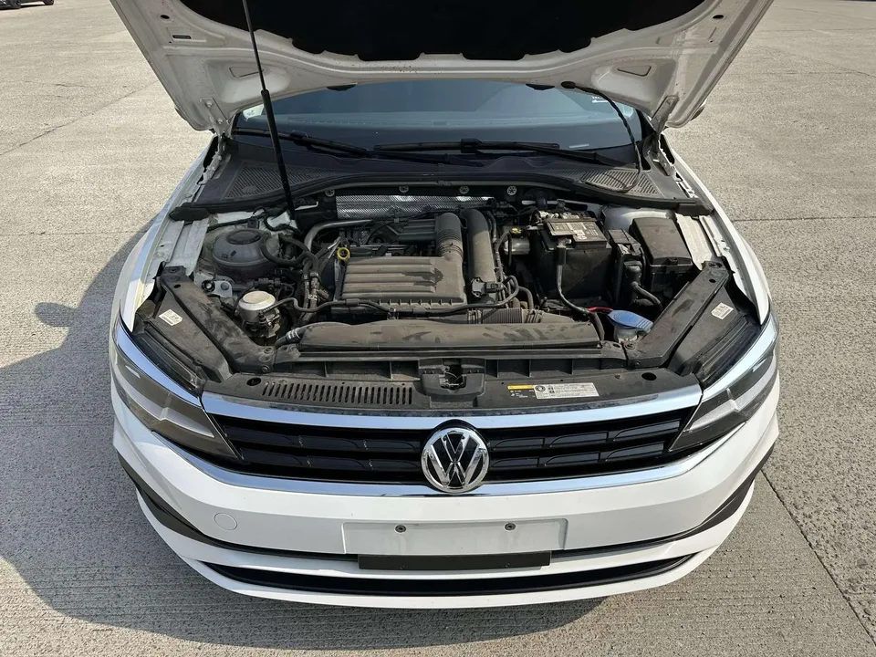 Volkswagen Lamando Lingdu 2021 230TSI DSG Fashion Edition 2022 — миниатюра 3