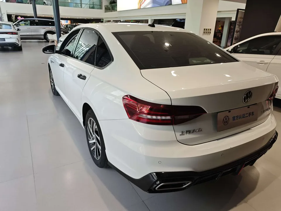 Volkswagen Lavida Lavida Lavida 2023 1.5L automatic full version 2022 — thumbnail 4