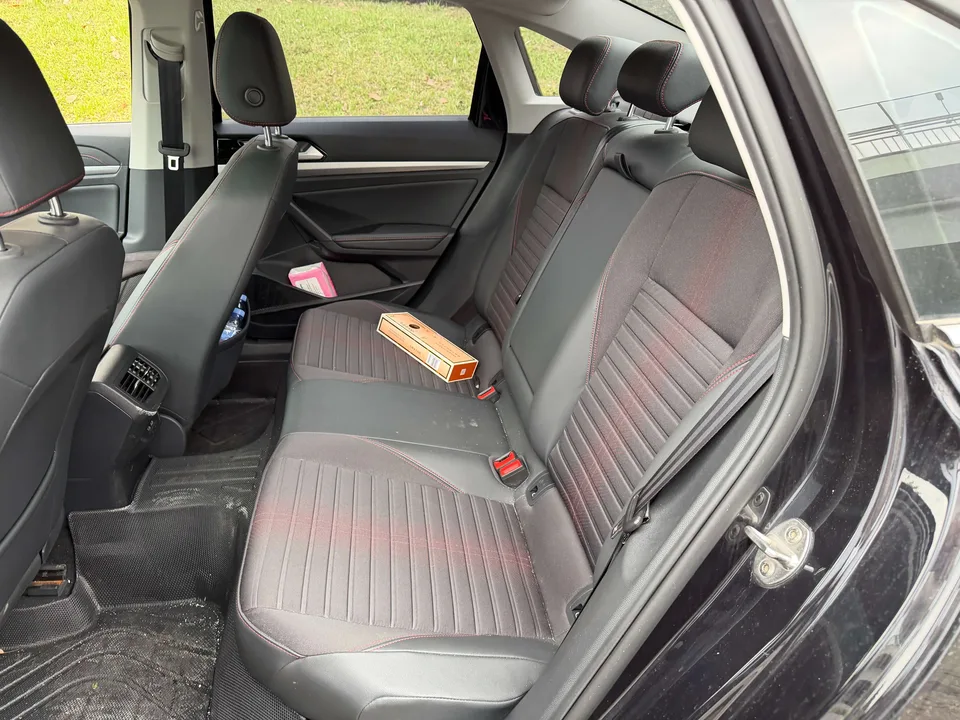 Volkswagen Lavida Lavida 2023 280TSI DSG Starry Sky Edition 2023 — миниатюра 4