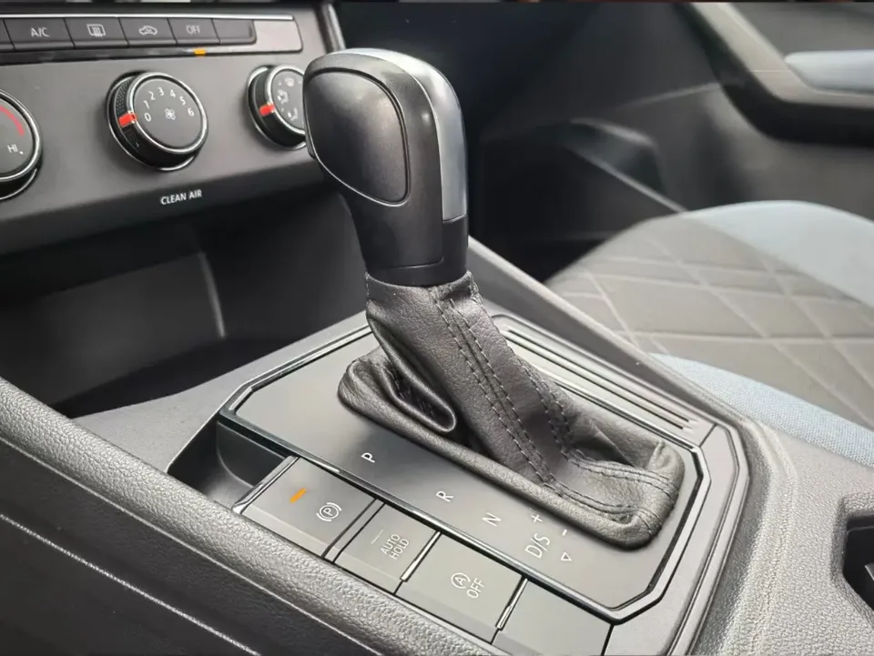 Volkswagen Lavida Lavida 2023 Modified 1.5L Automatic 5 million version 2024 — миниатюра 3