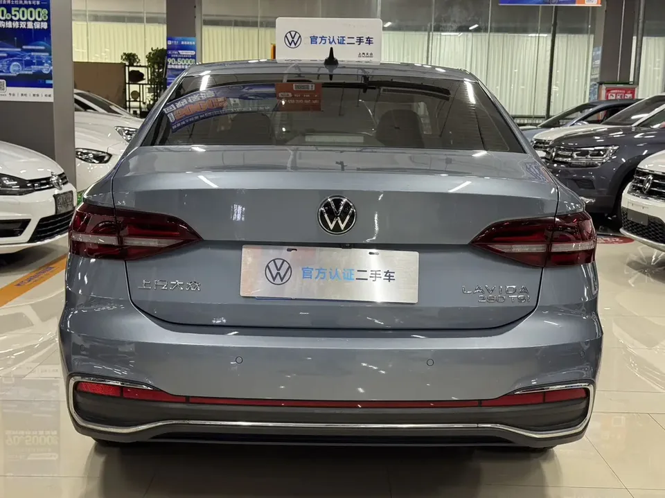 Volkswagen Lavida Lavida 2023 280TSI DSG Forever Edition 2022 — миниатюра 5