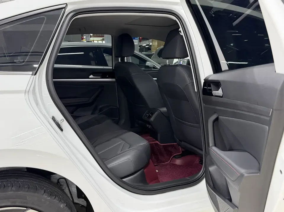 Volkswagen Lavida Lavida 2023 280TSI DSG Starry Sky Forever Edition 2023 — миниатюра 4