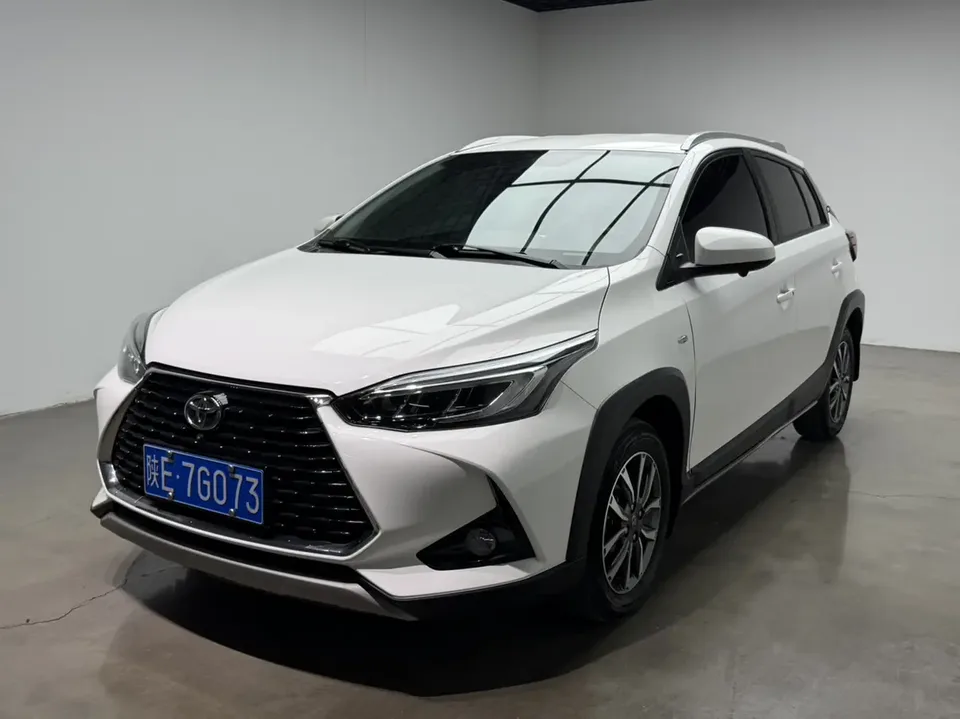 Toyota Yaris L 2022