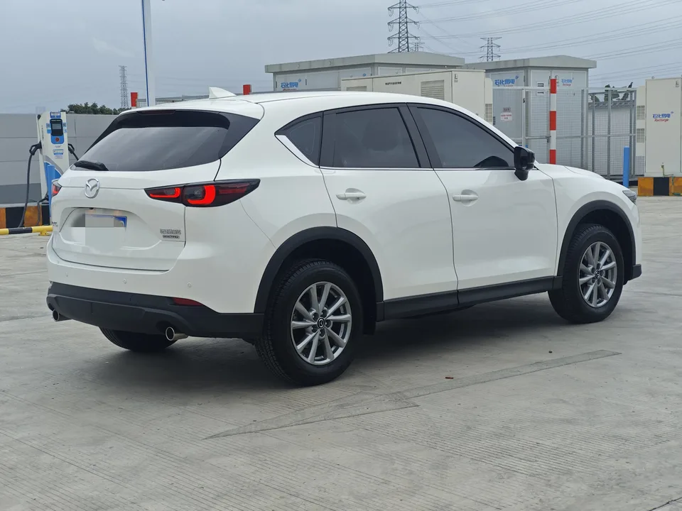 Mazda CX-5 2.0L Automatic 2WD Comfort Edition 2026 — миниатюра 2