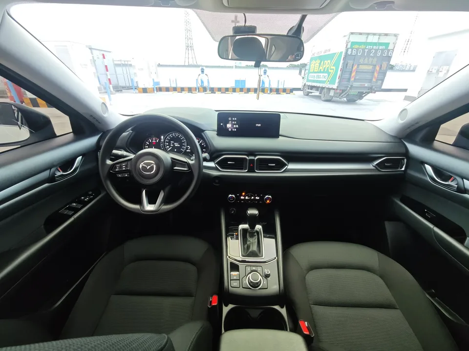 Mazda CX-5 2.0L Automatic 2WD Comfort Edition 2026 — миниатюра 3