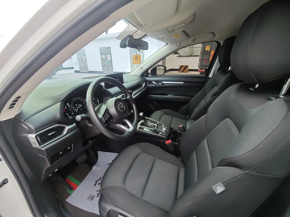 Mazda CX-5 2.0L Automatic 2WD Comfort Edition 2026 — миниатюра 4