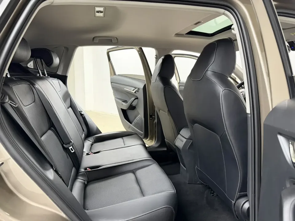 Skoda Comek Comek 1.5L automatic comfort version 2022 — thumbnail 5