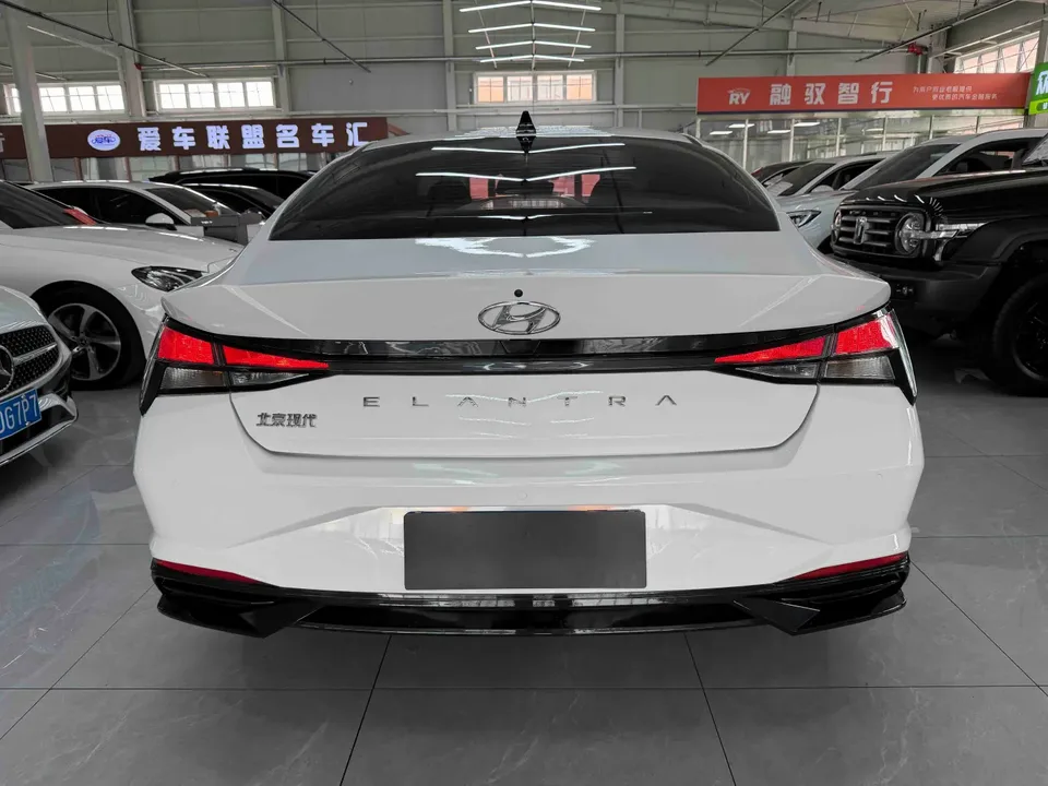 Hyundai Elantra Elantra 1.5L CVT GLX Elite Edition 2023 — thumbnail 2