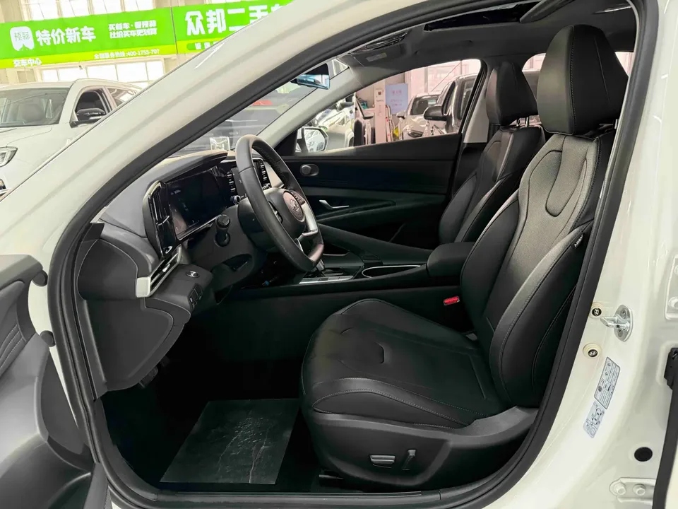 Hyundai Elantra Elantra 1.5L CVT GLX Elite Edition 2023 — thumbnail 5