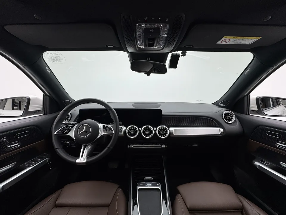 Mercedes-Benz EQB Mercedes-Benz EQB 2025 EQB 260 2025 — миниатюра 2