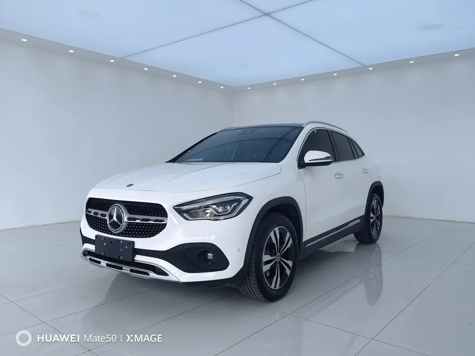 Mercedes-Benz GLA 2023
