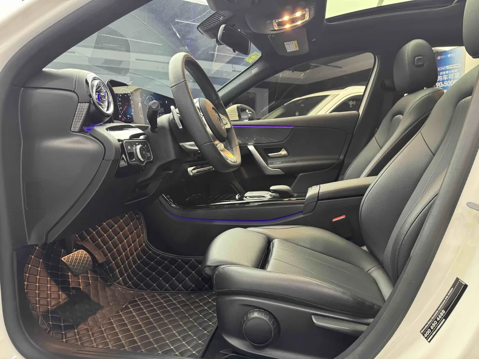 Mercedes-Benz Mercedes Benz A Class Mercedes-Benz A-Class 2022 facelift A 200 L sports sedan fashion version 2022 — миниатюра 5