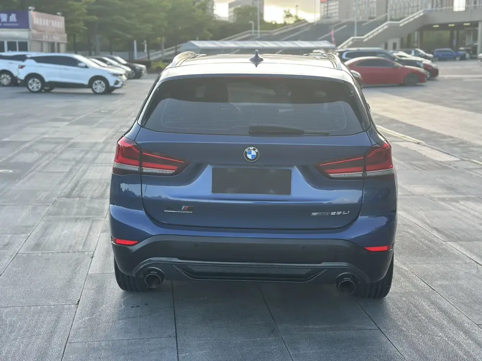 BMW X1 BMW X1 2022 sDrive25Li Leading Edition 2022 — миниатюра 2