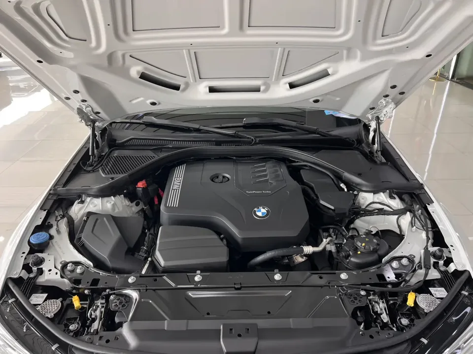 BMW 3 Series BMW 3 Series 2022 320Li M Sport Package 2022 — миниатюра 2