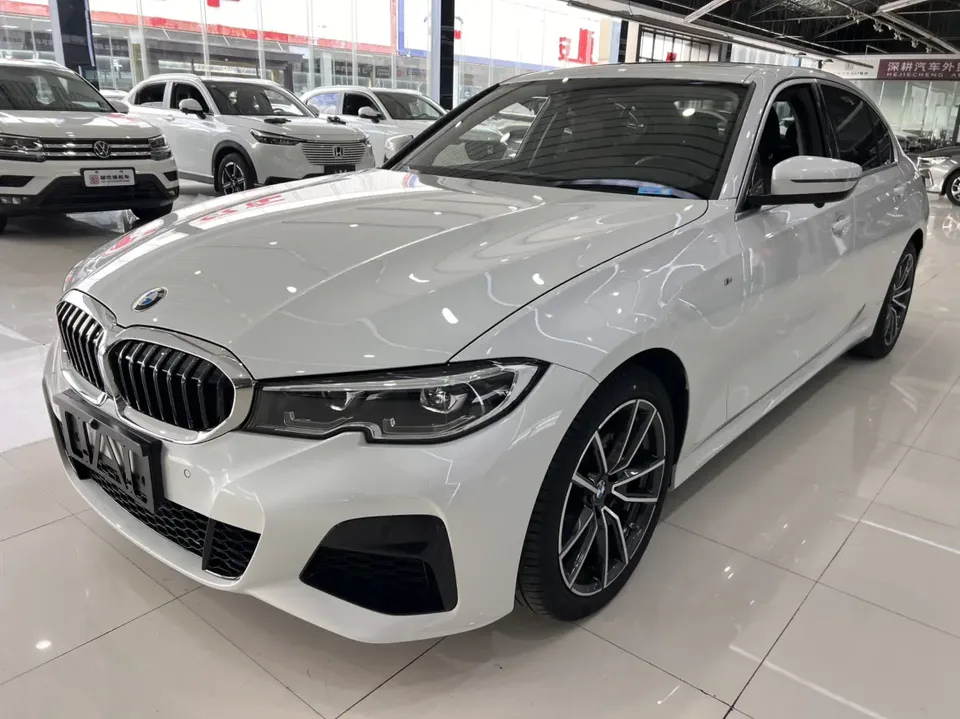 BMW 3 Series 2022