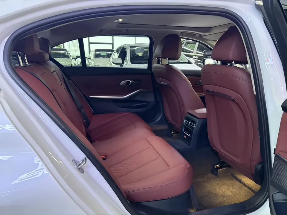 BMW 3 Series BMW 3 Series 2023 320Li M Sport Package 2023 — миниатюра 5