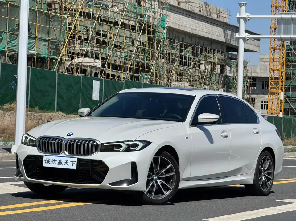 BMW 3 Series 2024