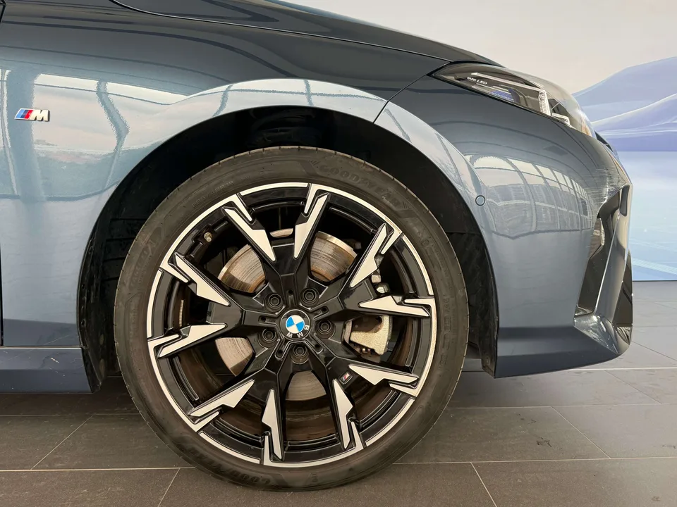 BMW 2 Series 225L M Sports Package 2025 — миниатюра 3
