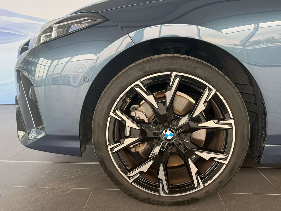 BMW 2 Series 225L M Sports Package 2025 — миниатюра 4