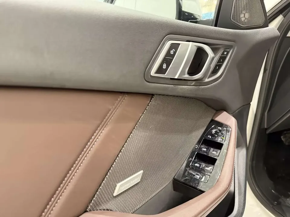 BMW 2 Series 225L M Sports Package 2025 — миниатюра 4