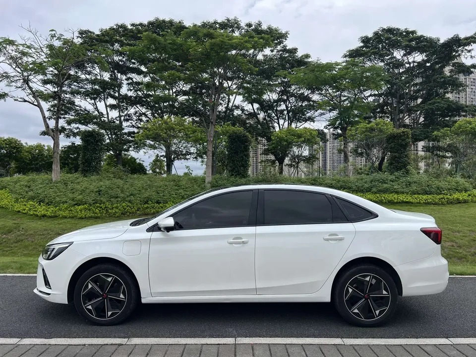 Rising Auto Feifan ER6 Feifan ER6 new dynamic version 620km smart version 2022 — thumbnail 4