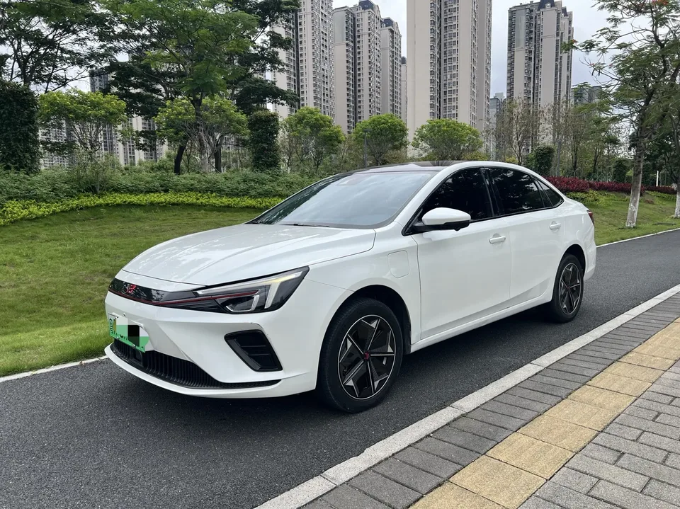 Rising Auto Feifan ER6 Feifan ER6 new dynamic version 620km smart version 2022 — photo 1, buy with delivery to Moscow
