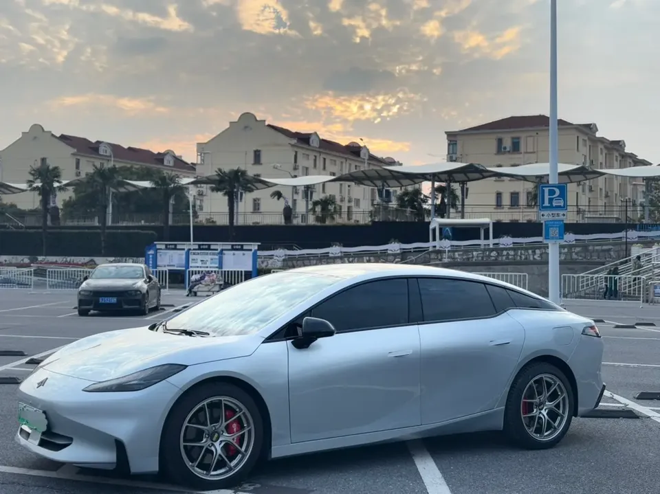 GAC Trumpchi Haobo Haopin GT 2024
