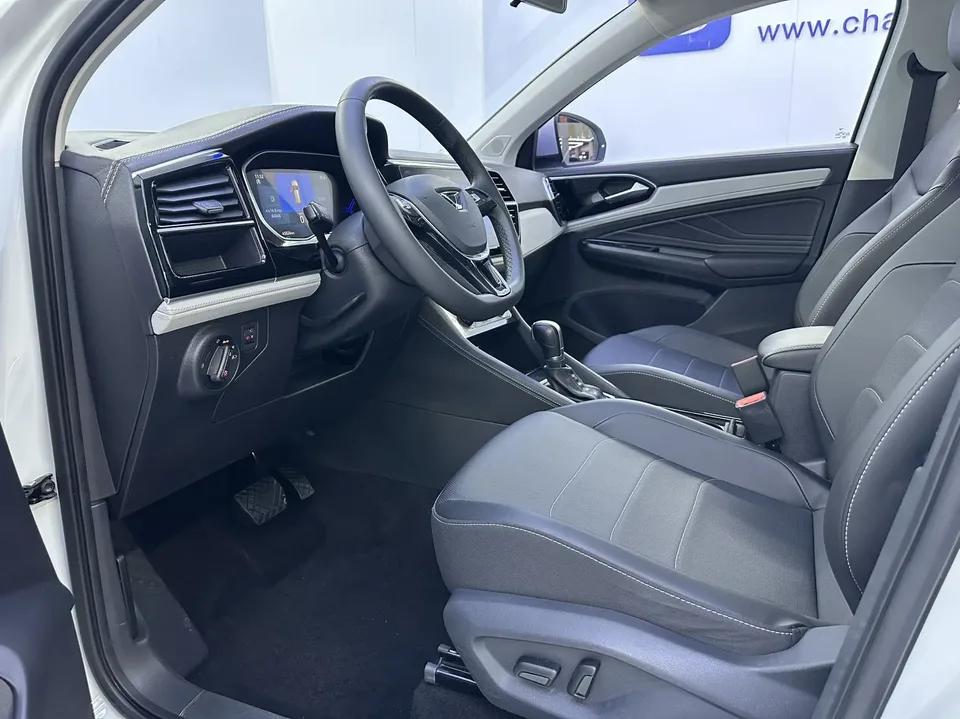 Jetta VS7 280TSI Automatic Enjoy Edition 2023 — миниатюра 4