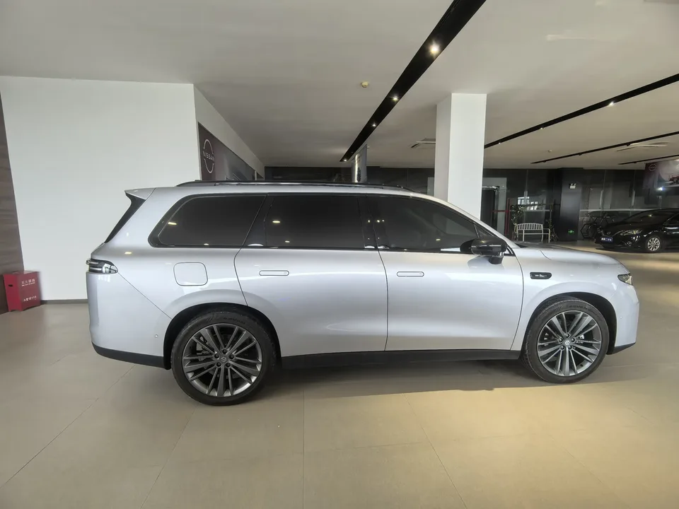 Leapmotor C16 Extended Range 200 LiDAR Edition 2024 — миниатюра 2