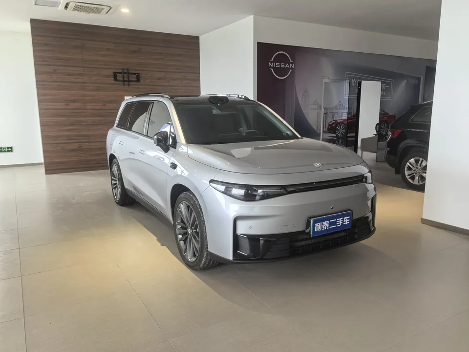 Leapmotor C16 Extended Range 200 LiDAR Edition 2024 — миниатюра 3